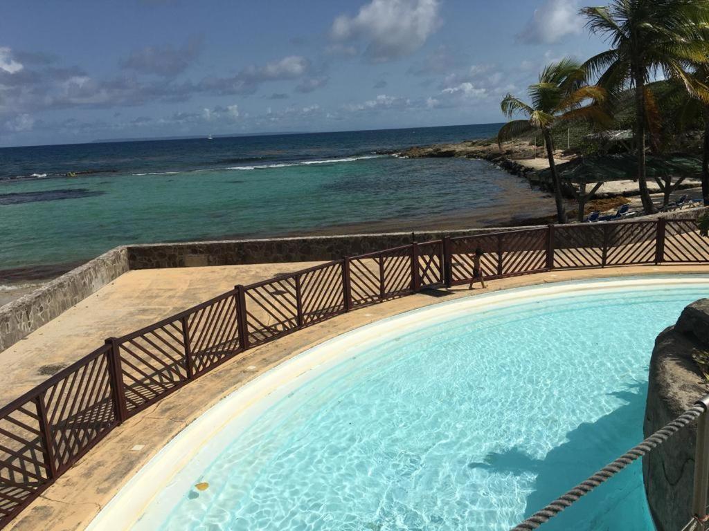Studio balcon vue mer Ti punch kaz Manganao, piscine et plage Saint-Francois  Eksteriør bilde